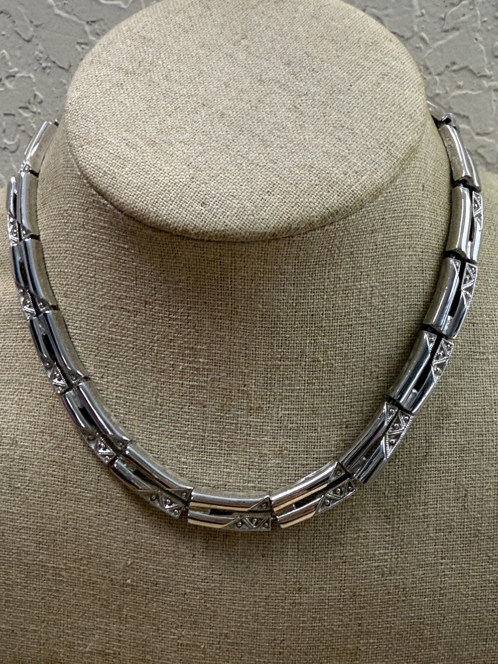 Monet Silver-Tone Articulated Link Necklace vintage